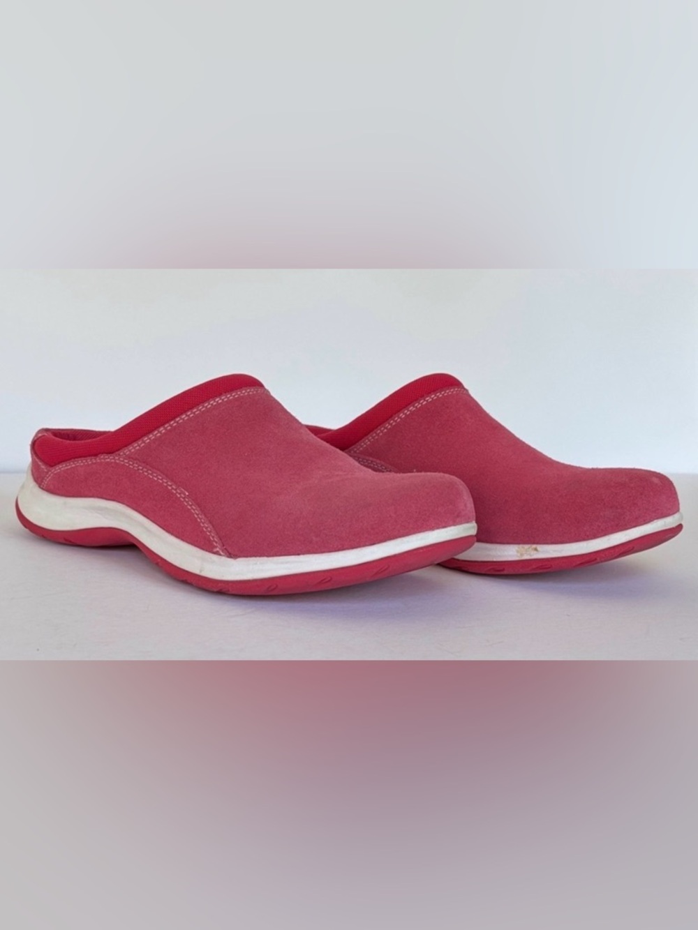 Lands’ End Pink Suede Slip-On Sneakers Mules Clogs size 7.5